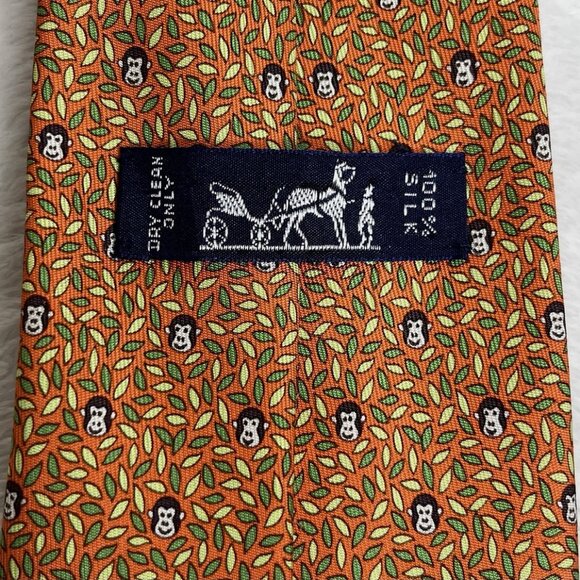 100% REAL HERMES TIE ~ ORANGE w FUN MONKEY APES HIDING IN THE BUSH TREES XL - Picture 2 of 6